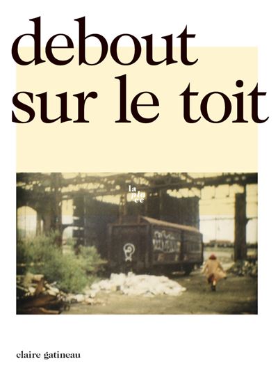 Debout sur le toit